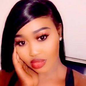 Meet your Posher, Ajah